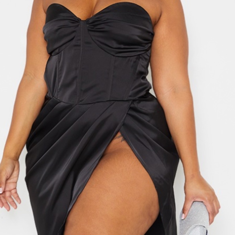 PLUS BLACK BANDEAU CORSET SPLIT MIDI DRESS